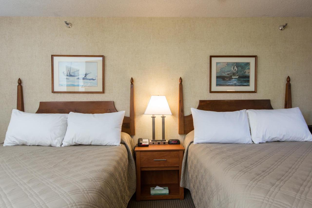 Commodores Inn Стоу Екстериор снимка
